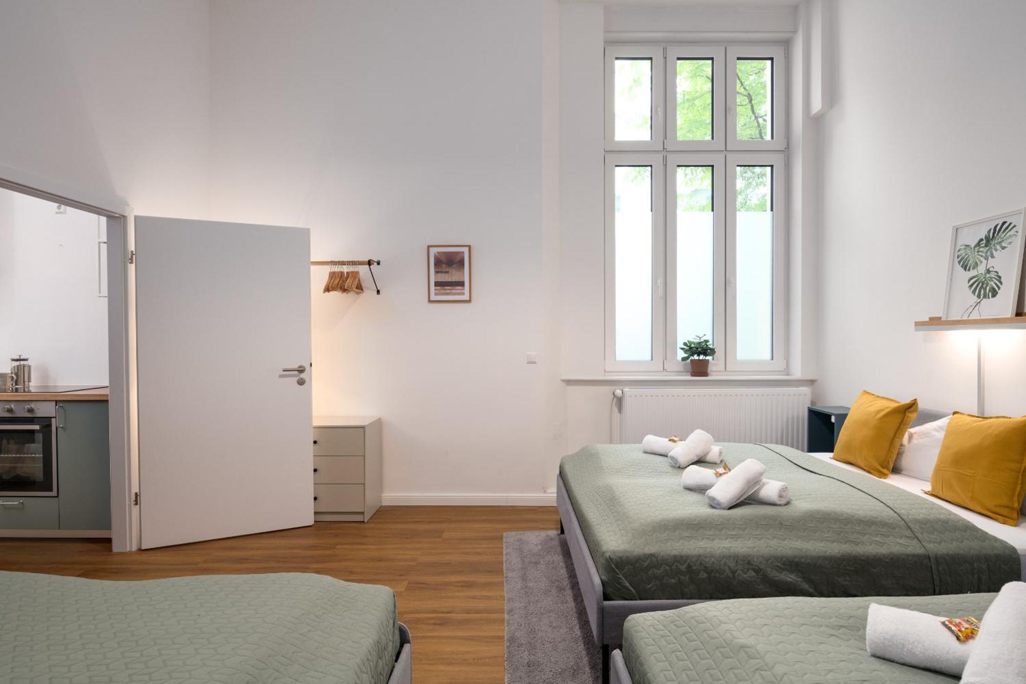 Im Herzen Von Kreuzberg - Perfekt Gelegen Fuer Bis Zu 8 Personen Berlin Luaran gambar